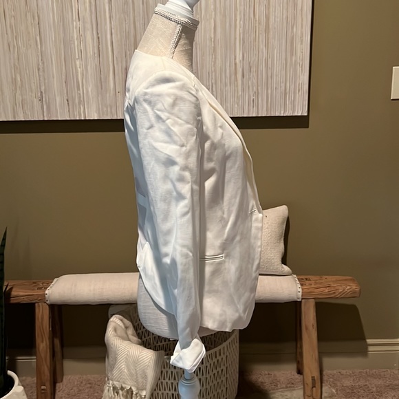 BCBG MAX AZRIA JAIMY BLAZER - Picture 4 of 6